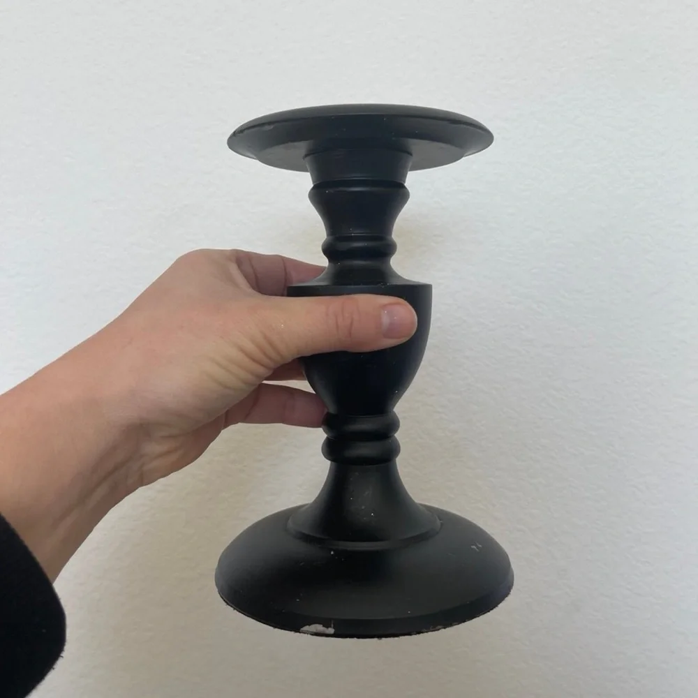 Elegant Black Candle Holders with Silver Candles 4 pcs